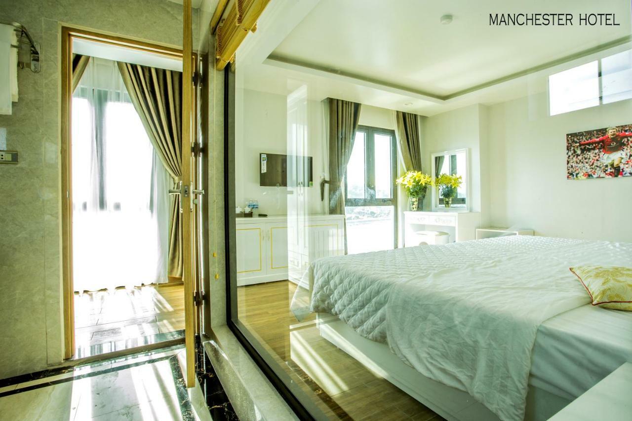 Manchester Hotel Ha Long Bagian luar foto