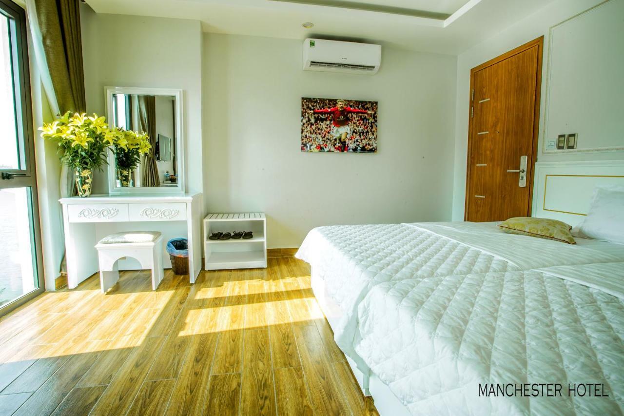 Manchester Hotel Ha Long Bagian luar foto
