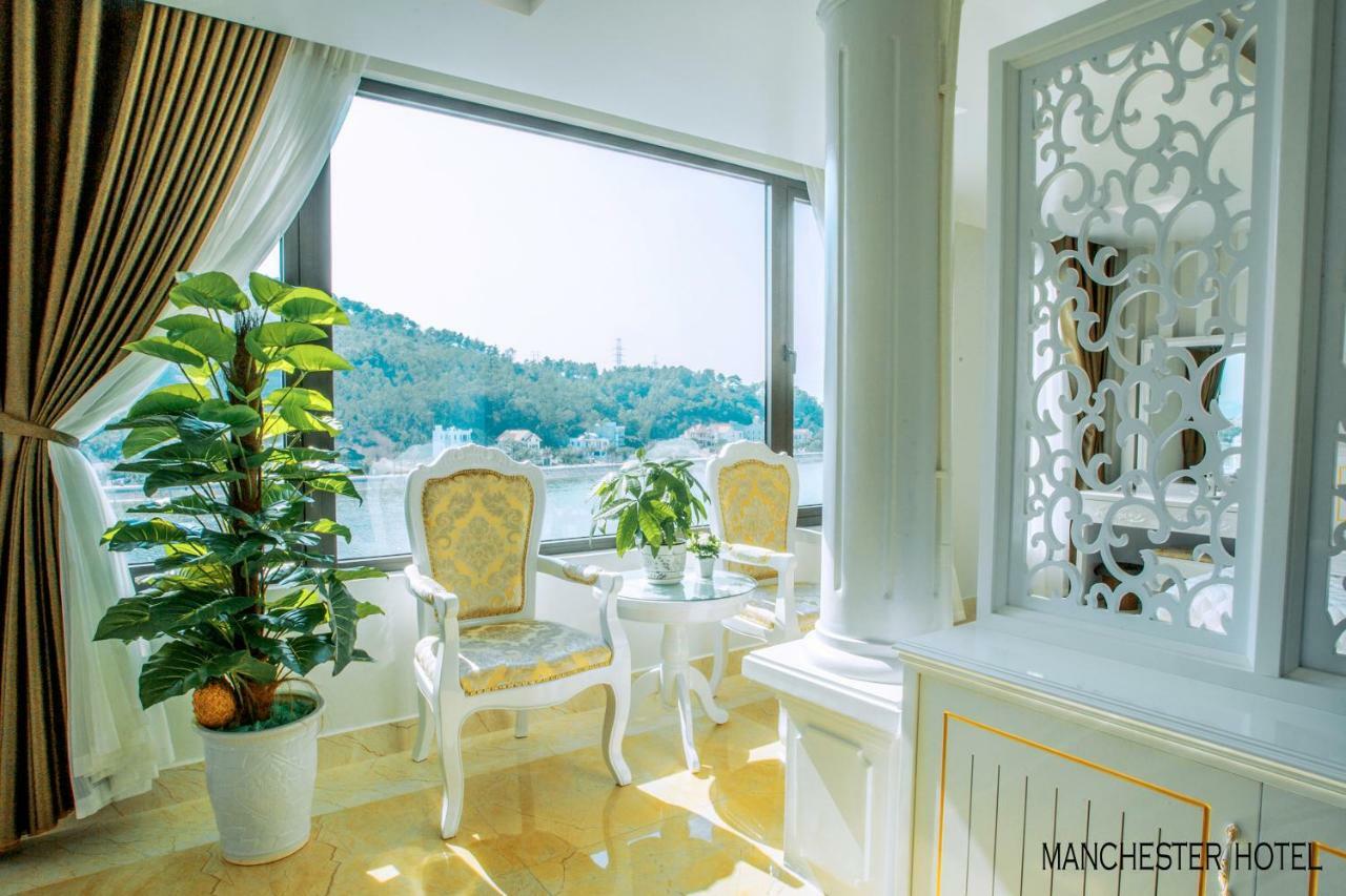 Manchester Hotel Ha Long Bagian luar foto