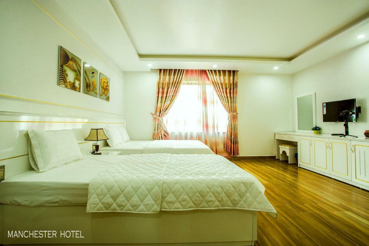 Manchester Hotel Ha Long Bagian luar foto